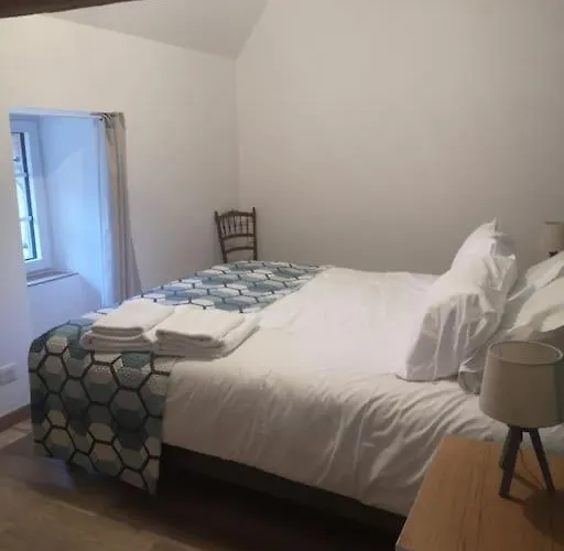 Maison De Charme 13 Couchages * Marigne